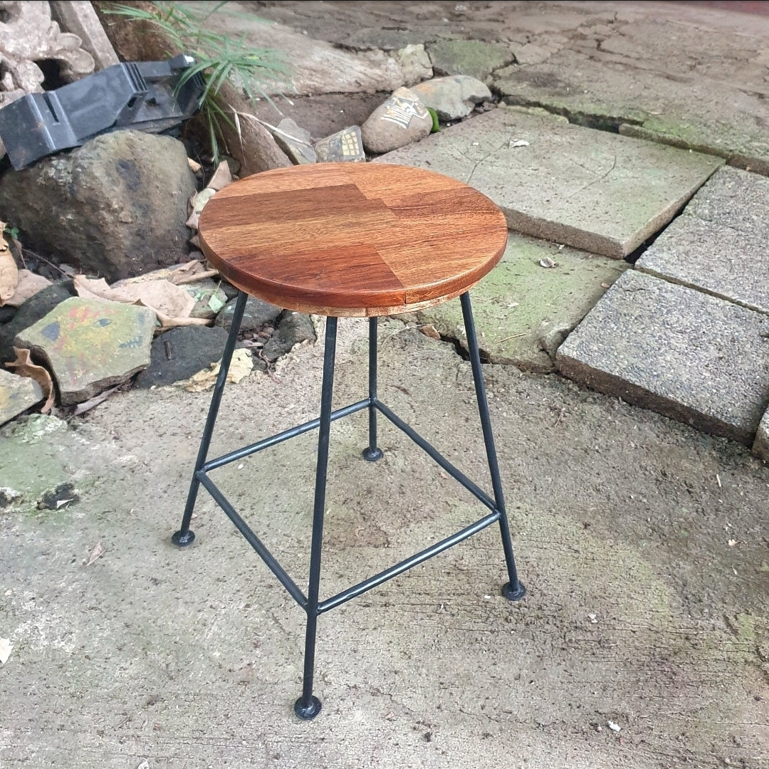 Wood metal stool discount