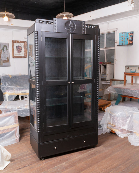 Black Vintage Aparador