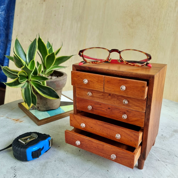 Furniture Store Chest of Drawers