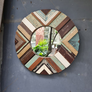 Chevron mirror